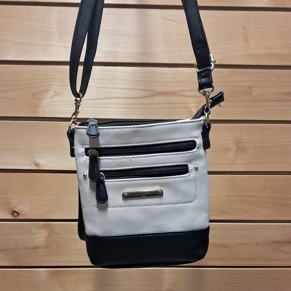 Stone Mountain Crossbody Bag - Picture 2 of 7